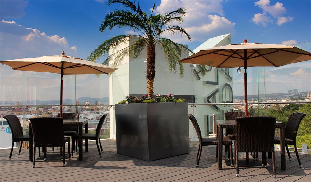 Hotel Real Alameda De Queretaro Luaran gambar